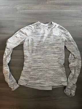 lululemon athletica Heathered Light Gray Crewneck Long-Sleeve Top